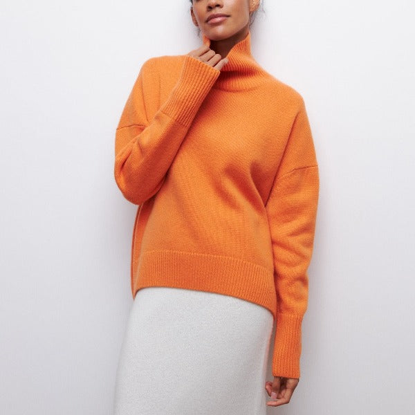 Aria | Elegant Turtleneck